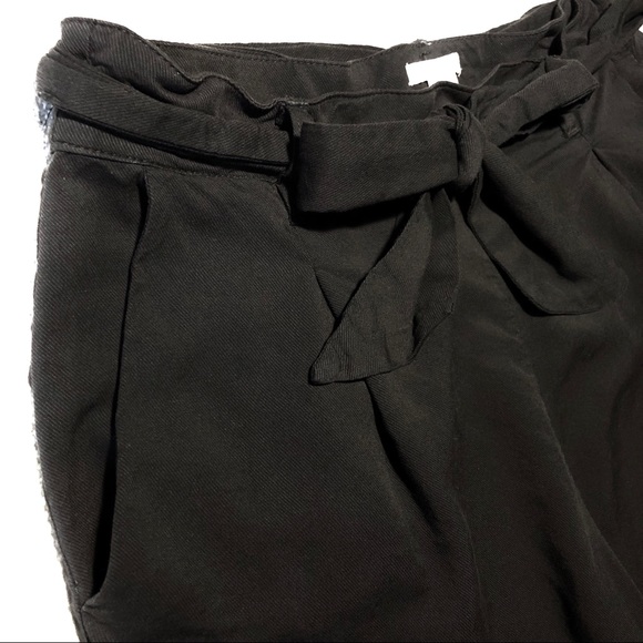 H&M Paper Bag Pants - Picture 5 of 6